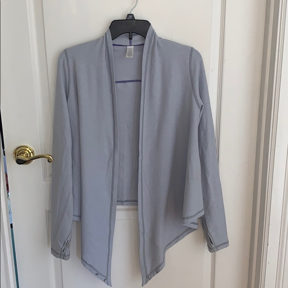 Wrap around top